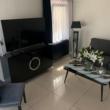 Buk Διαμέρισμα